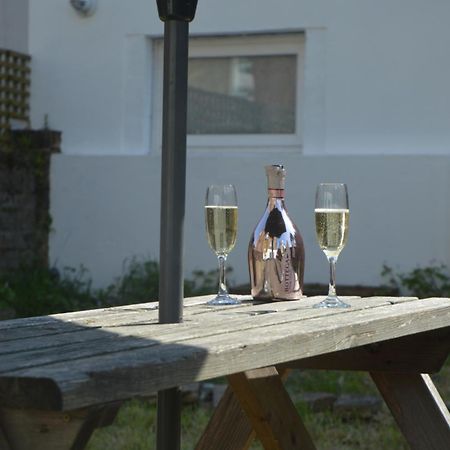 Ryde Beach Garden Apartment Экстерьер фото